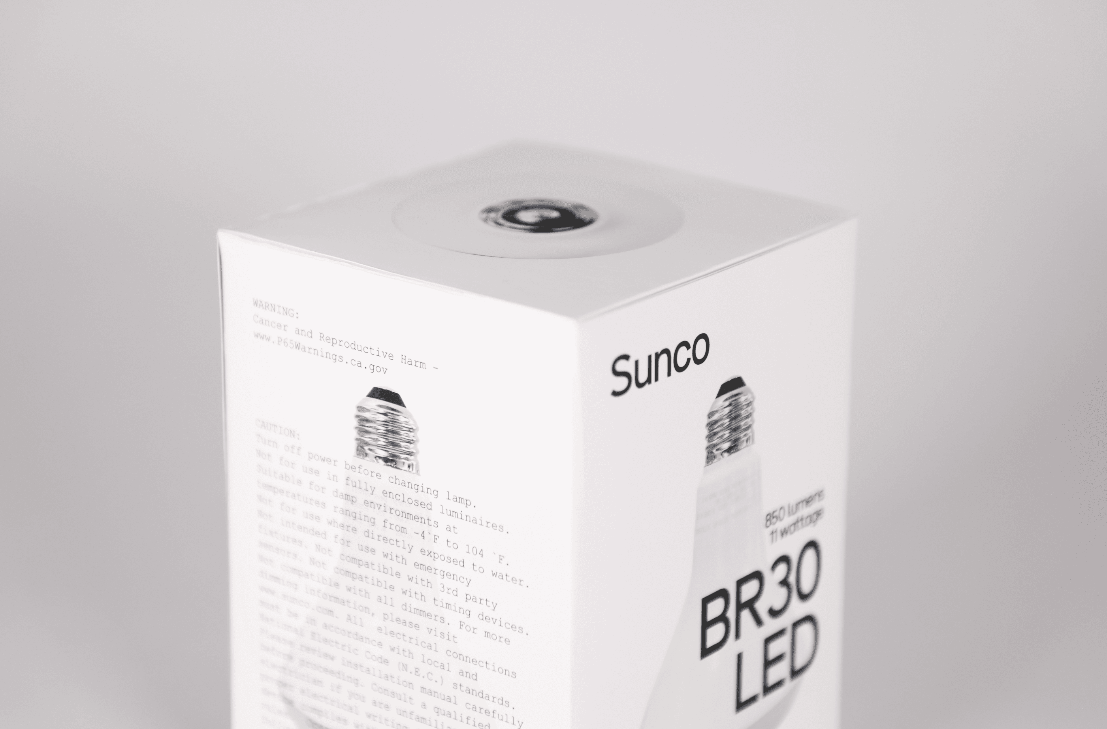 Rear and side view of the Sunco BR30 LED package